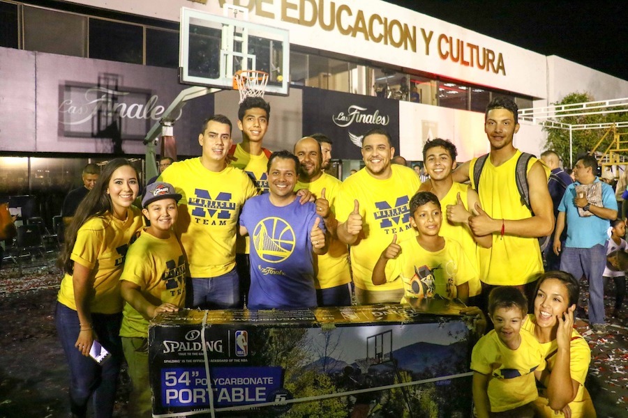 Estudiantes sonorenses conocerán al mejor jugador de basquetbol de todos los tiempos: De Lucas Hopkins