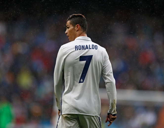 Cristiano niega a jueza haber evadido impuestos
