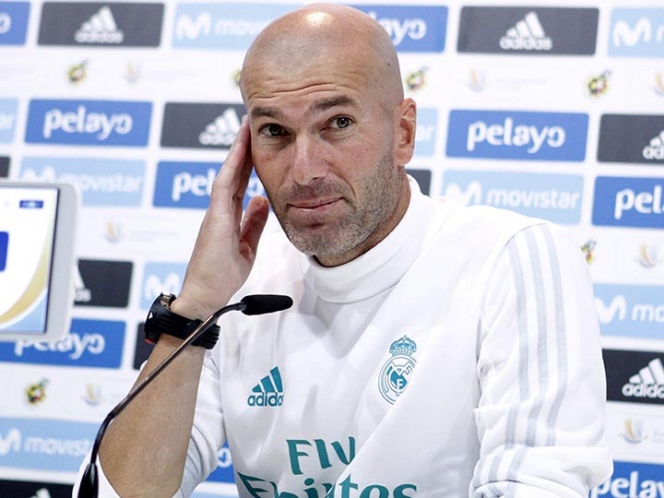 Zidane muestra su molestia por castigo a Cristiano