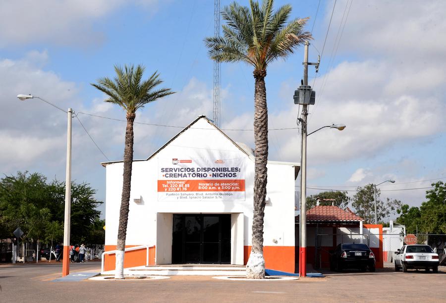 Habilita Ayuntamiento servicios de cremación y urnas en panteón Sahuaro