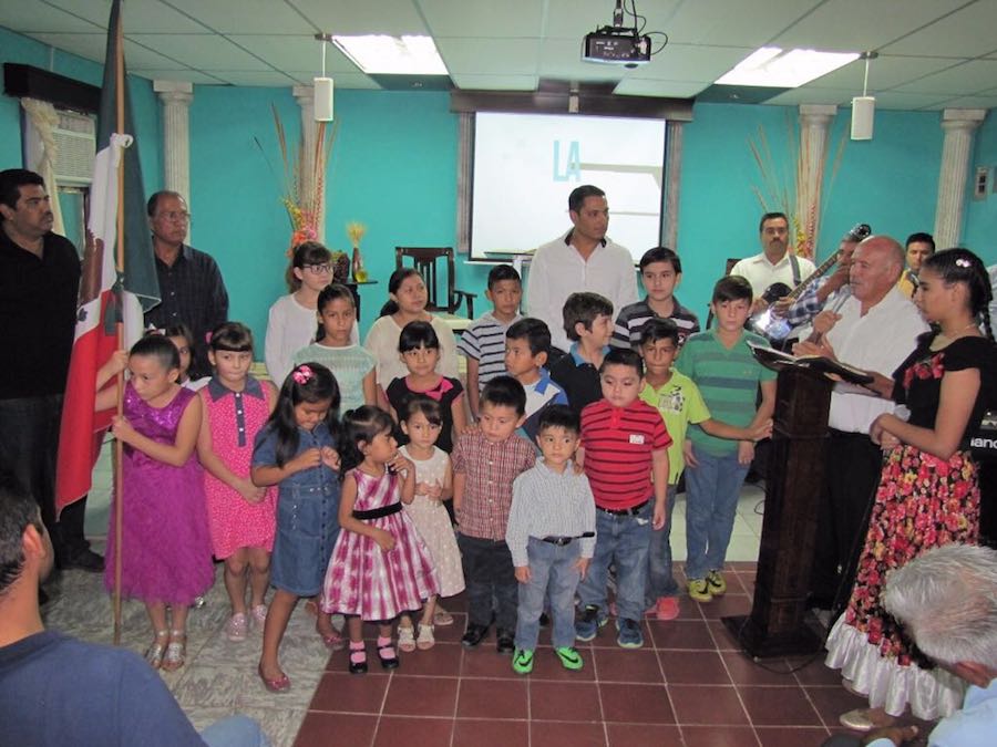 Vamos por el rescate de valores familiares en Cajeme: Omar Guillén