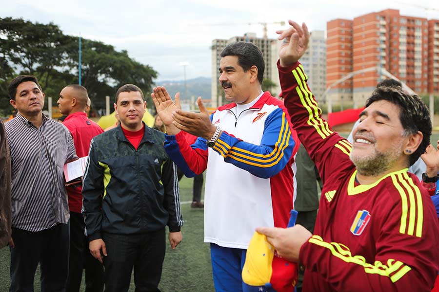 Maradona se declara soldado de Nicolás Maduro