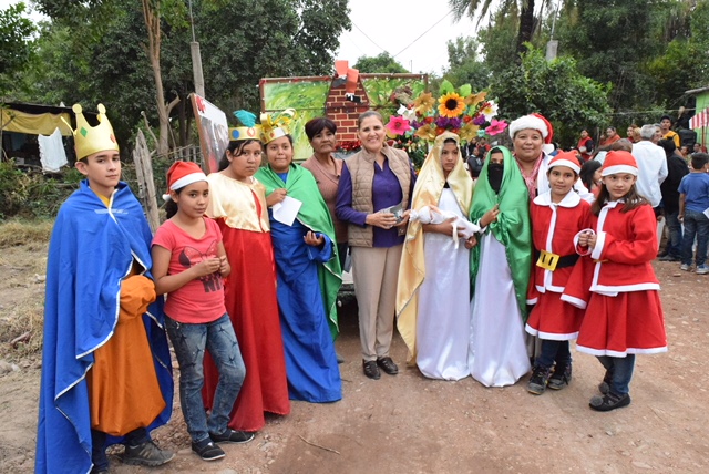 Realiza Ana Luisa Valdés jornada de trabajo por fiestas decembrinas