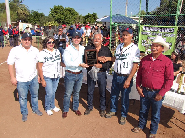 Si impulsamos el deporte lograremos jóvenes cajemenses competitivos y exitosos: Emeterio Ochoa
