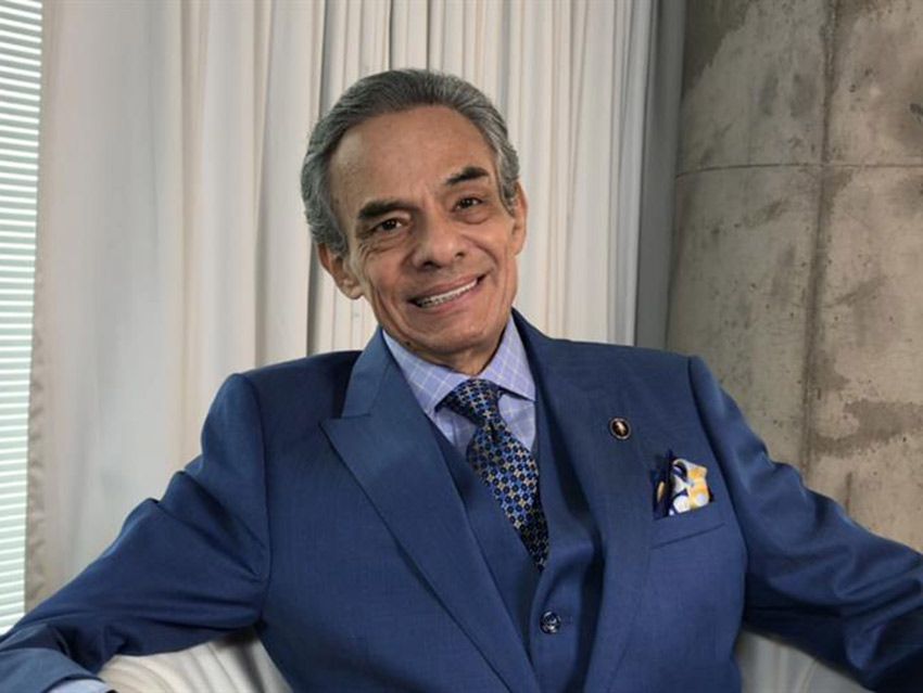 José José revive lo peor de su vida en serie biográfica