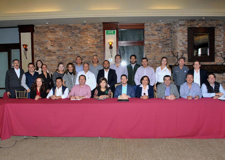 Fortalece Presidenta Municipal vinculación con desarrolladores de vivienda