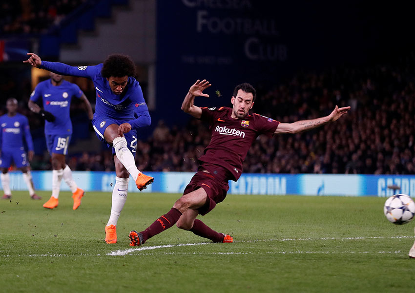 El Barça libra derrota con ‘regalo’ del Chelsea
