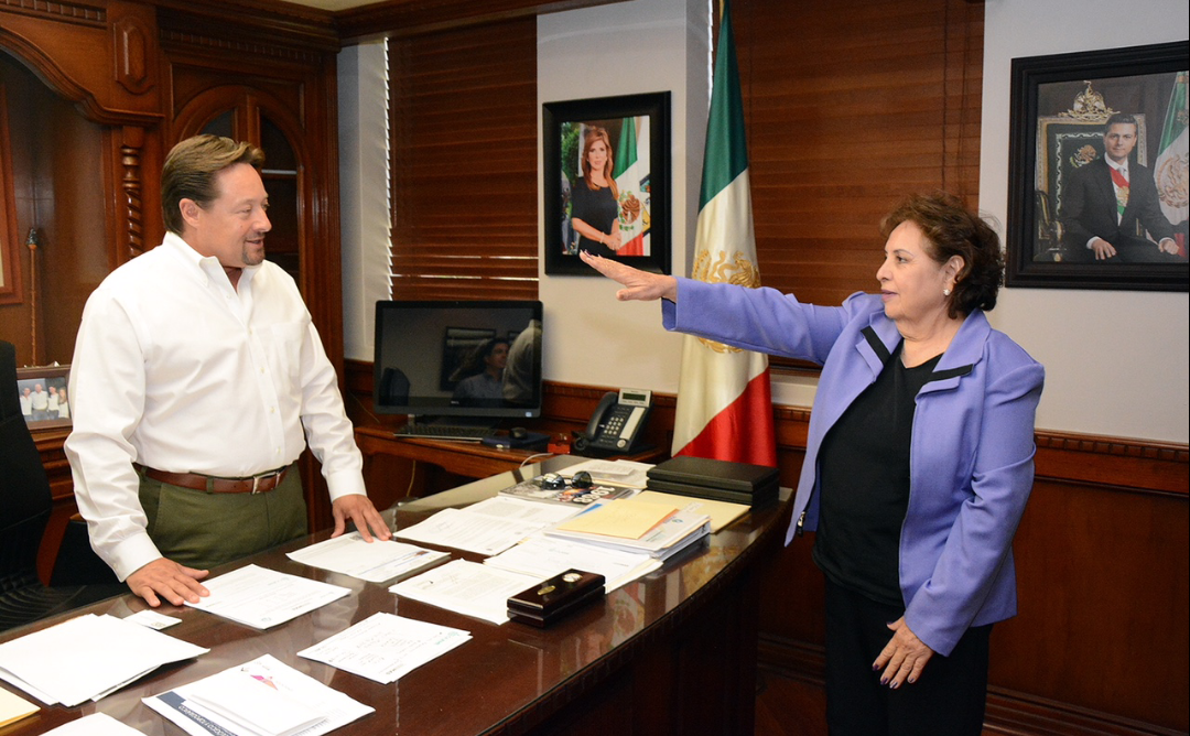 Toma protesta Faustino Félix Chavez a Olivia Lastra como Oficial Mayor