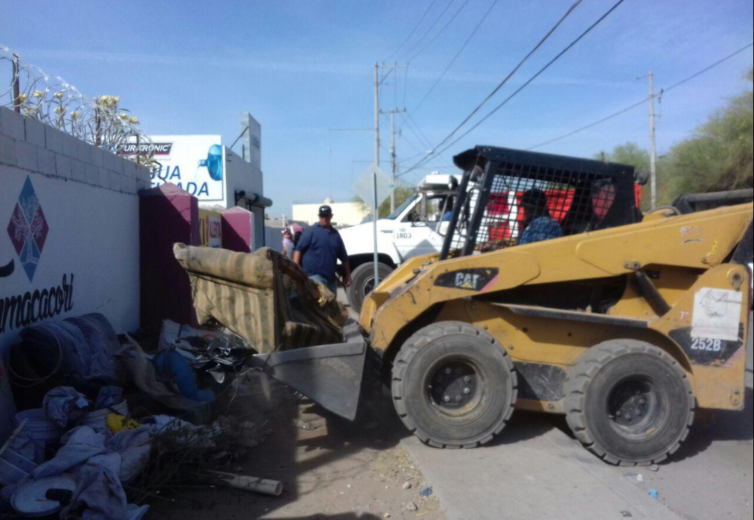 Aprovecharon vecinos de Pueblitos jornada de descacharre
