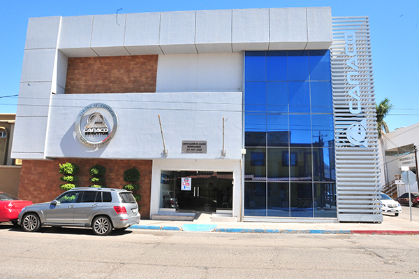Invitan a fórmulas al Senado a la Canaco Invitan a fórmulas al Senado a la Canaco