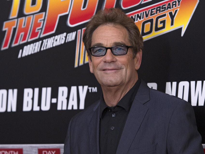 Huey Lewis, autor de la canción de ‘Volver al futuro’, está sordo