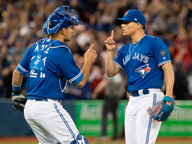 Osuna consigue su primer salvamento de la campaña