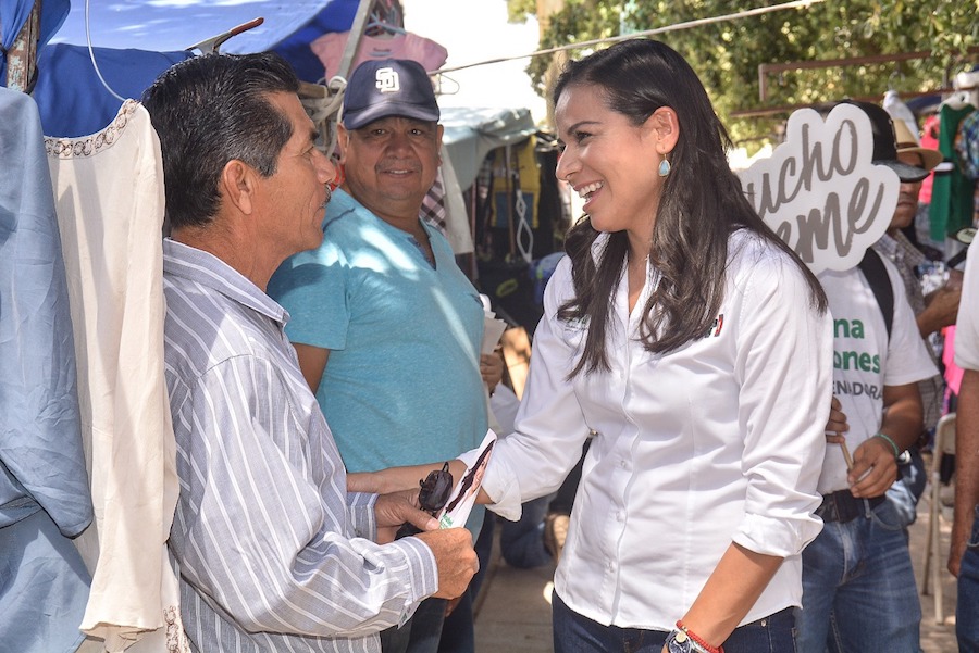 Gestionaré recursos extraordinarios para Cajeme: Anabel Acosta