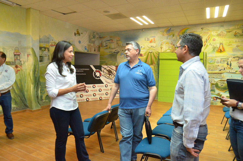 Impulsará Anabel Acosta competitividad regional