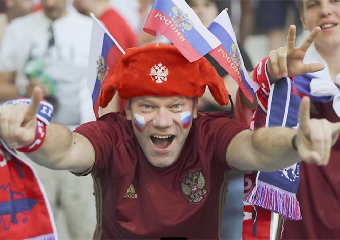 Rusia recibe multa de FIFA por insultos racistas