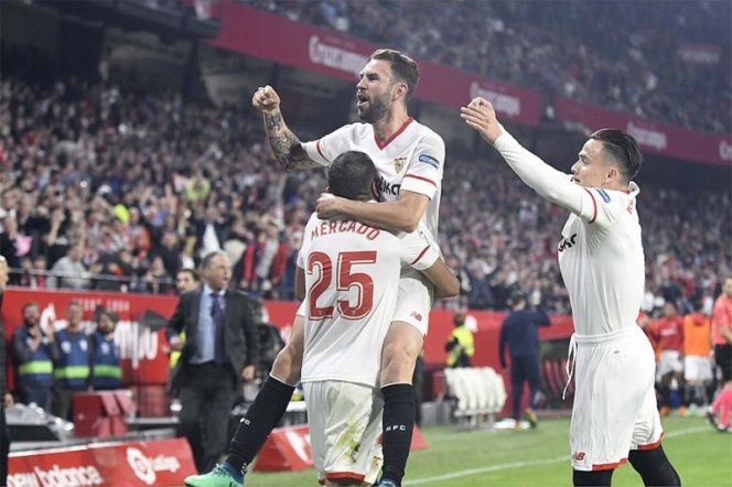 Layún anota en victoria del Sevilla sobre Real Madrid