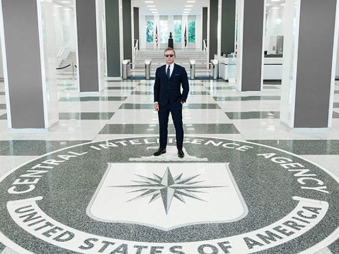 Daniel Craig visita la CIA antes de rodar el nuevo James Bond