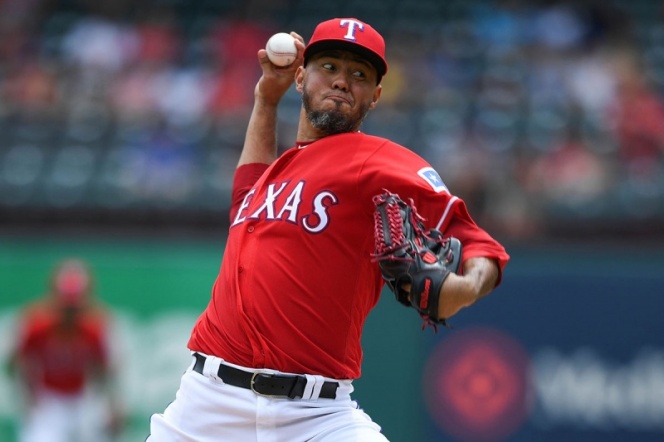 Gallardo hilvana cuarta victoria con los Rangers
