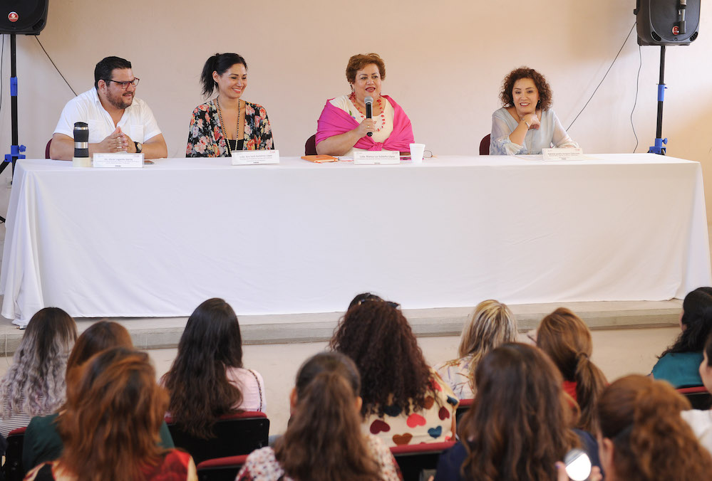 Capacitan a equipo de trabajo del ISM en igualdad e institucionalización Capacitan a equipo de trabajo del ISM en igualdad e institucionalización