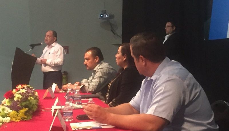Staus entrega pliego petitorio a administración de la Unison