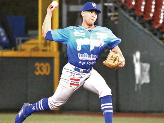 Gerardo Reyes, velocidad pura con los Yaquis
