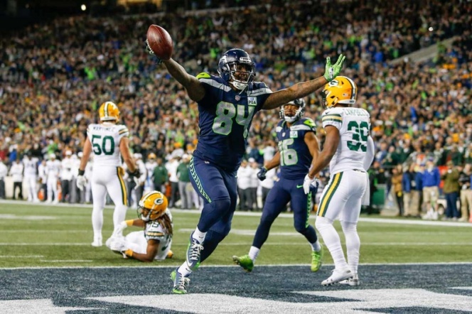 Seattle sobrevive a costa de Green Bay