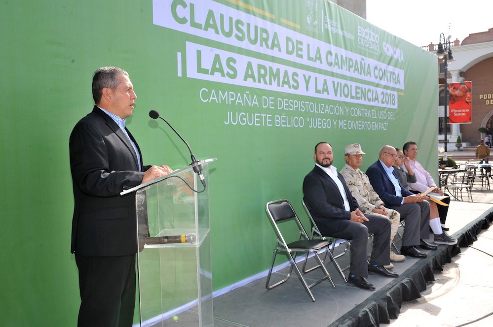Superan metas entregando 7 mil 922 juguetes bélicos y 204 armas Superan metas entregando 7 mil 922 juguetes bélicos y 204 armas