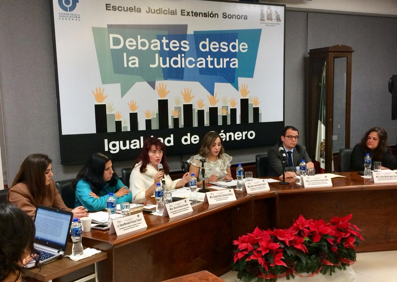 Necesitamos la colaboración ciudadana para poner alto a acosadores sexuales por internet: Contreras Córdova
