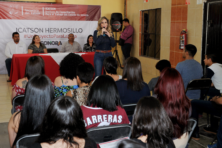 Culminan internos de Centro CEA A.C. capacitación por parte de Icatson