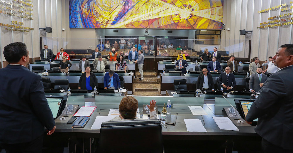 Acuerdan diputados a favor de derechos laborales y de búsqueda de personas