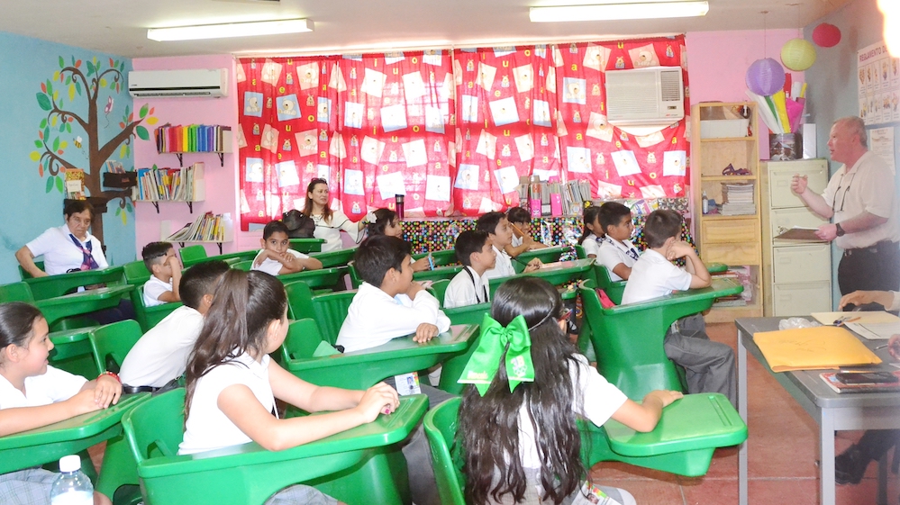 Fortalece SEC idioma inglés de estudiantes