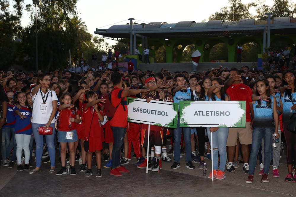 Participan más de mil alumnos en Juegos Deportivos Escolares Participan más de mil alumnos en Juegos Deportivos Escolares