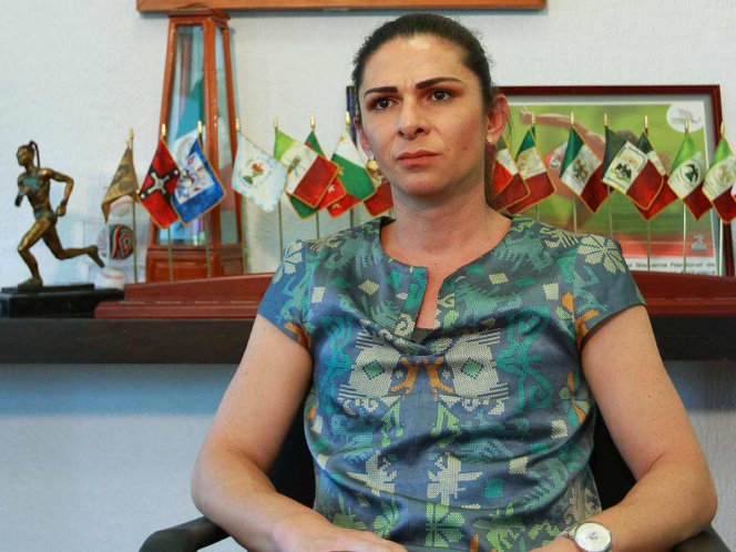 Citan a comparecer a Ana Guevara