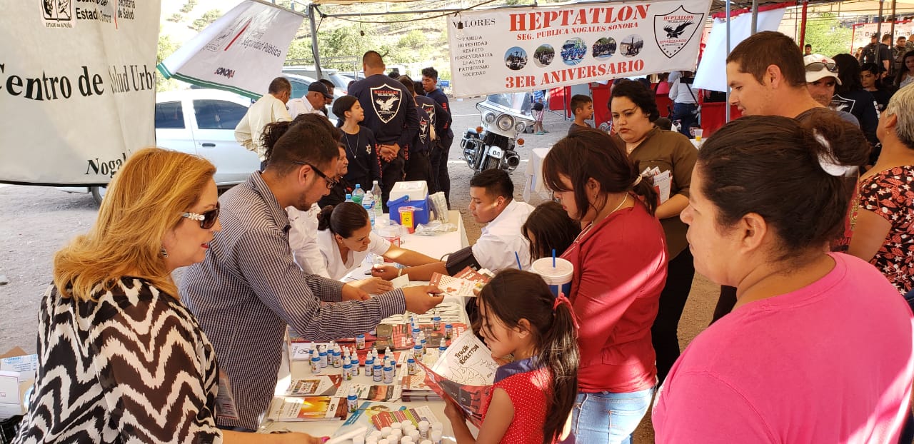 Promueven empleo y prevención en Nogales