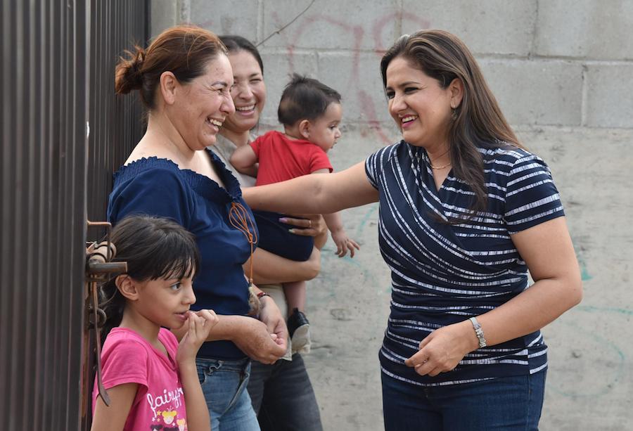Se reúne alcaldesa Celida López Con vecinos de El Palo Verde