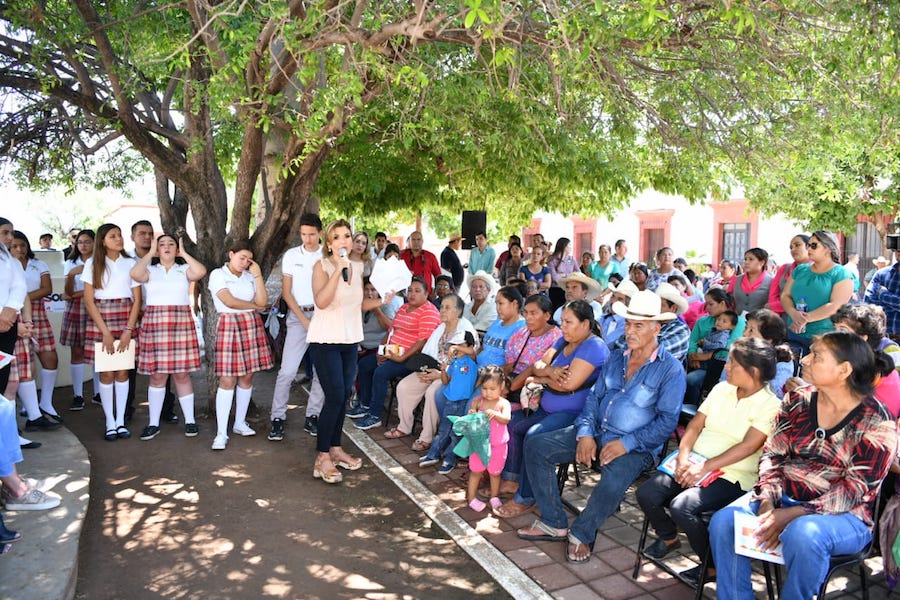Cumple compromisos Gobernadora a ciudadanos de Quiriego y Rosario Cumple compromisos Gobernadora a ciudadanos de Quiriego y Rosario