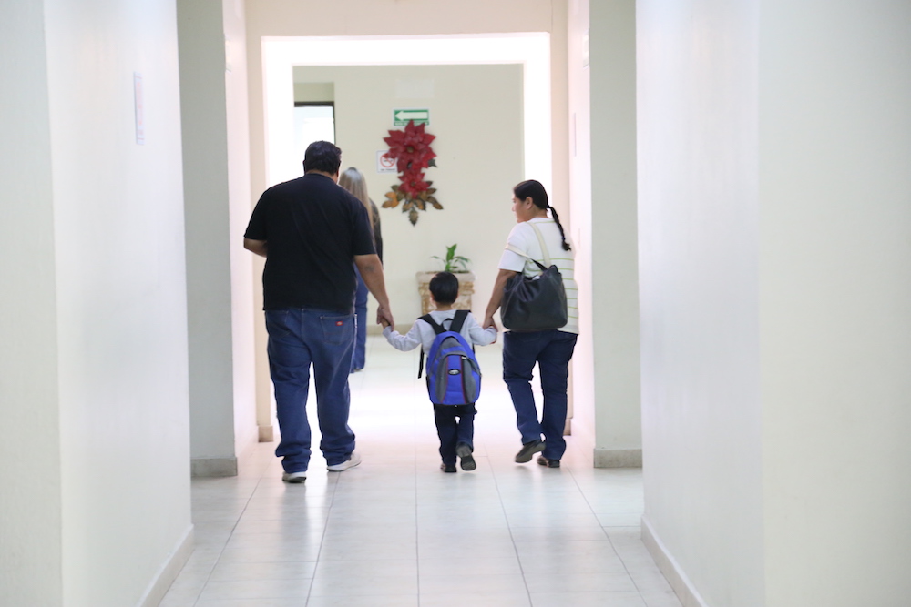Promueve DIF Sonora programa de adopción