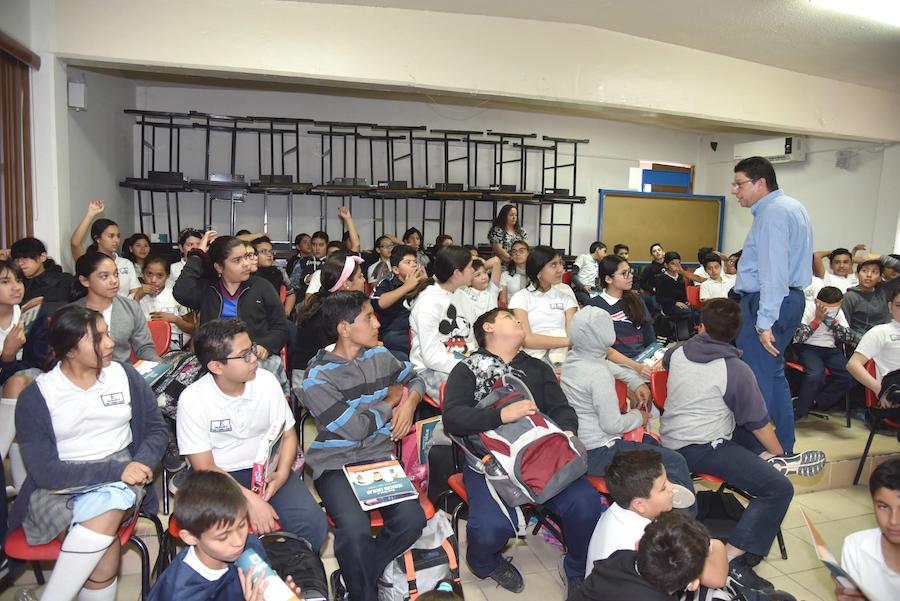 Imparten Mediación Escolar en Secundaria número 12
