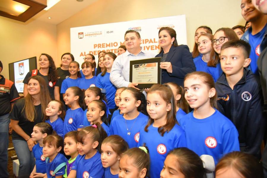 Entregan Premios del Deporte y de la Juventud 2019