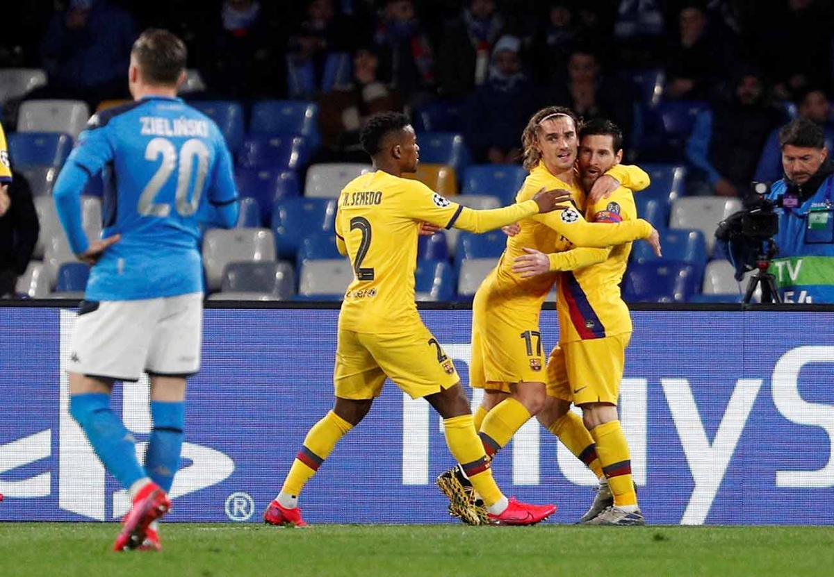 Barcelona rescata empate de visita en Nápoles