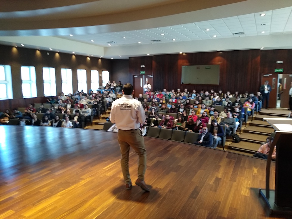 Arranca Salud Sonora Ponte Frente al Espejo entre universitarios