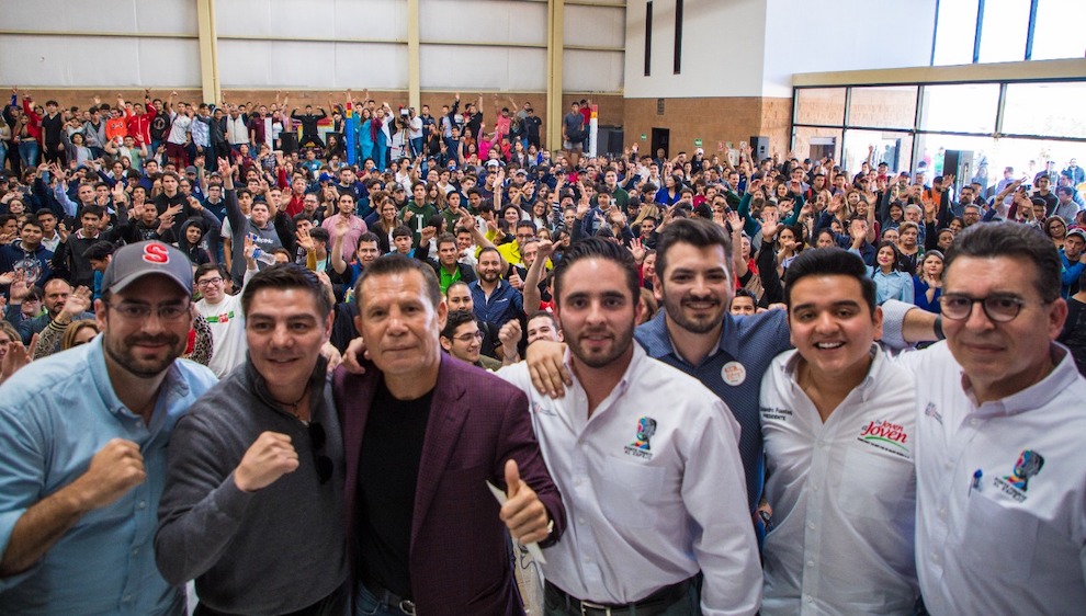 Motivan campeones de boxeo a jóvenes con el programa Ponte Frente Al Espejo de Salud Sonora