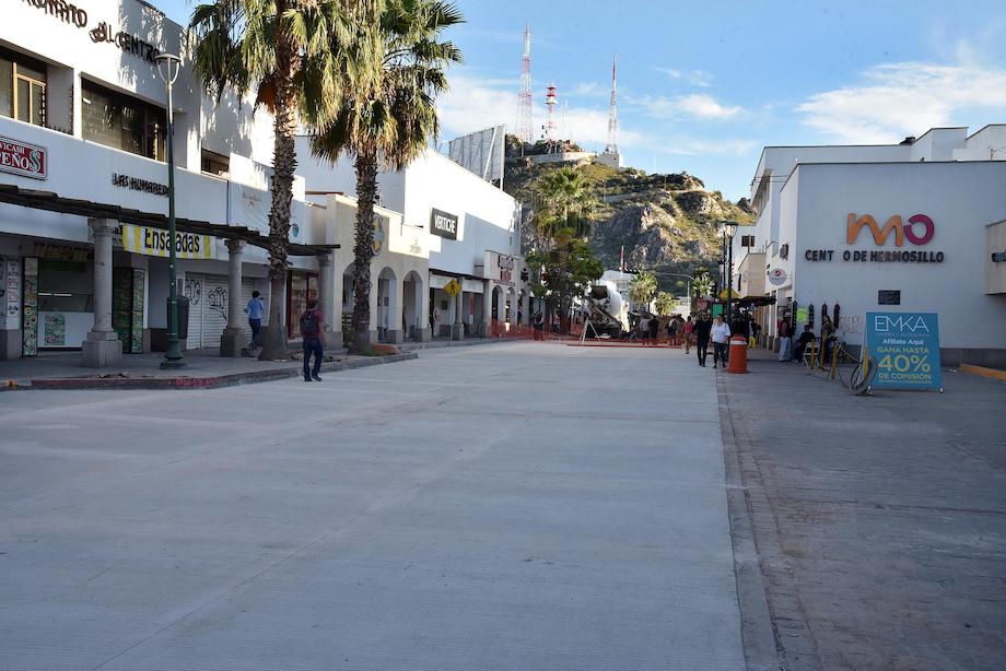 Avanza rehabilitación del primero de 5 cruceros viales de la calle Matamoros