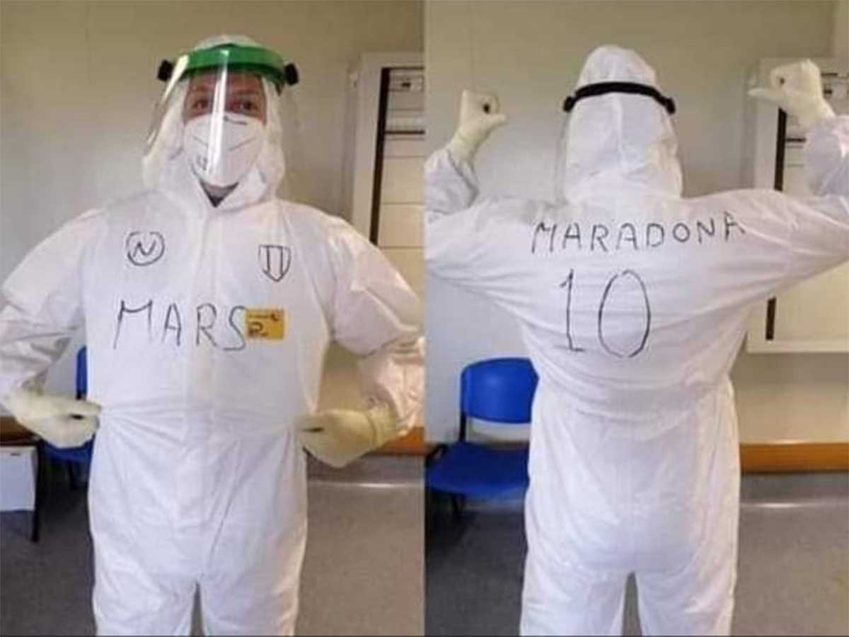 Llevan a sus ídolos en sus trajes de protección