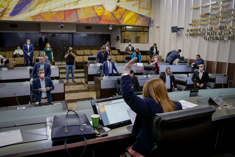 Prorrogan el segundo periodo de sesiones hasta el 31 de mayo