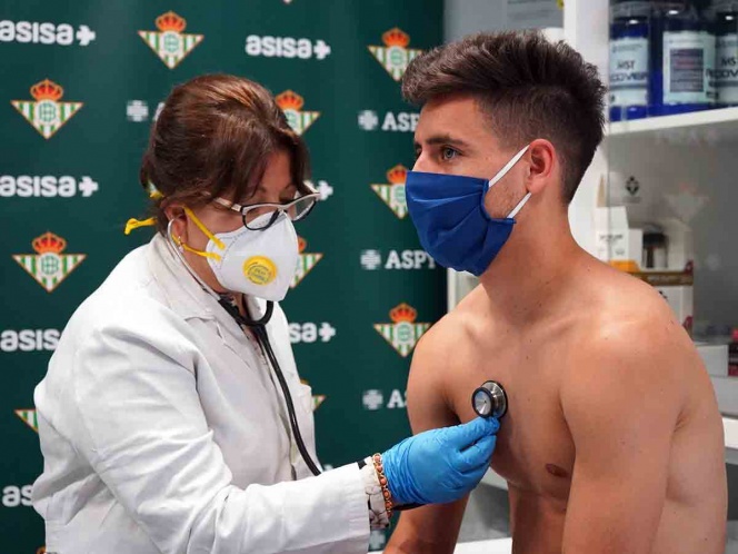 Betis de Guardado y Lainez presenta tres casos de Covid-19