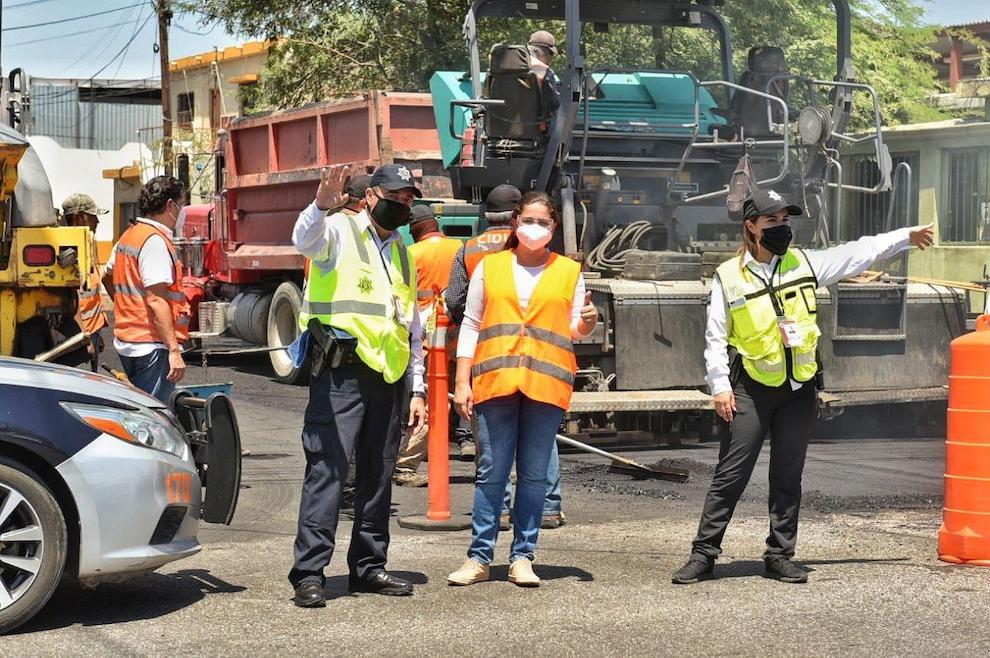 Supervisa alcaldesa inicio de rehabilitación de calle Nayarit