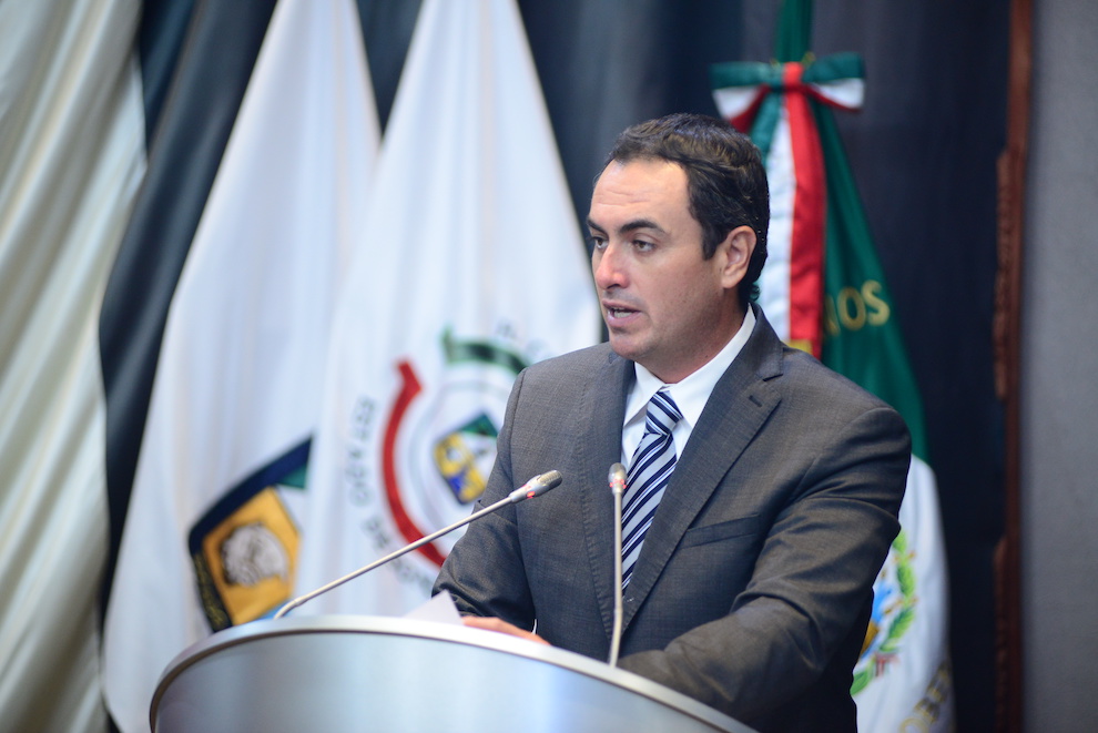 Propone Alcalá implementar programa de apoyo integral a pequeñas y medianas empresas