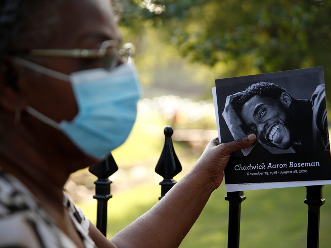 Chadwick Boseman descansa cerca de su ciudad natal en Carolina del Sur Chadwick Boseman descansa cerca de su ciudad natal en Carolina del Sur