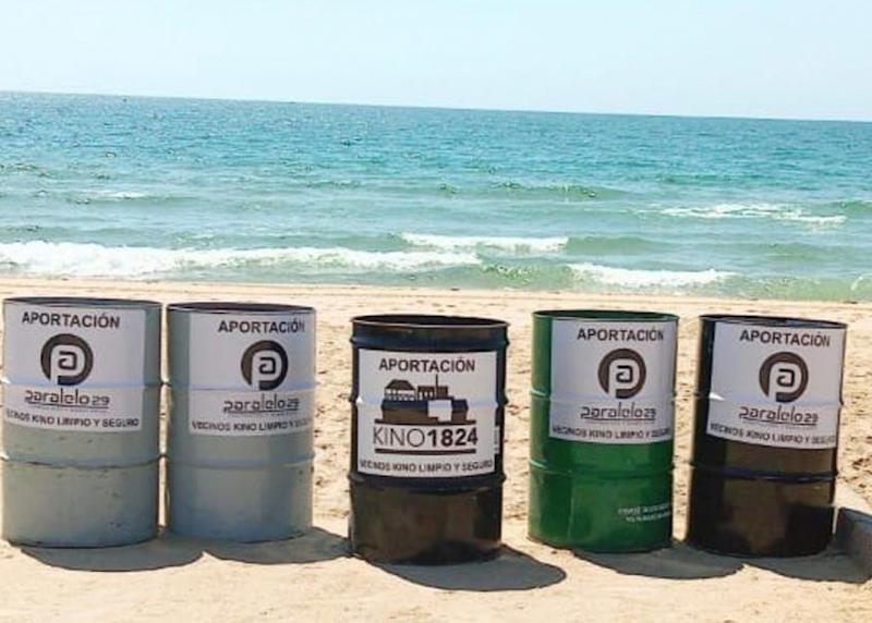 Donan empresas y ciudadanos contenedores para los desechos en playas de Bahía de Kino
